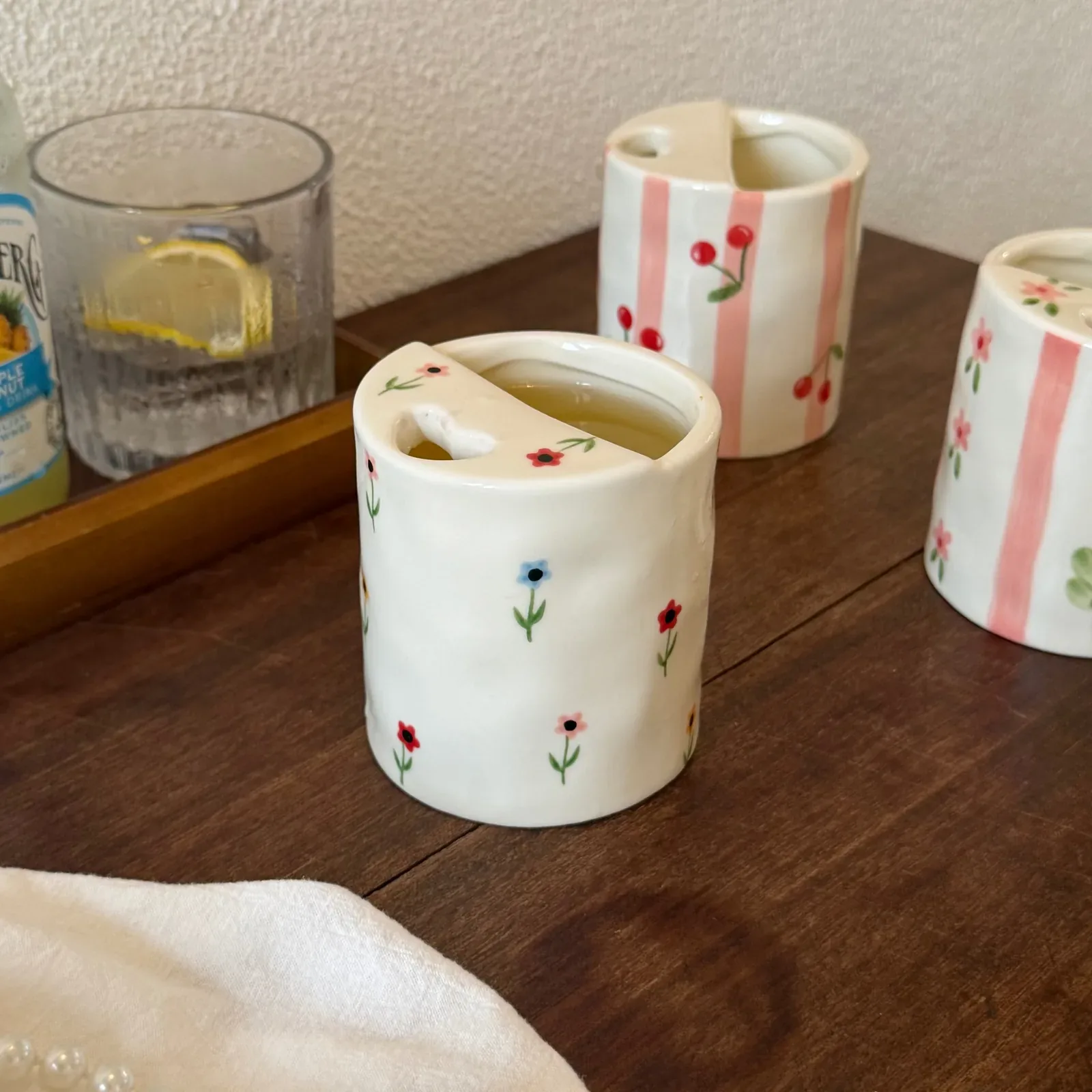 Small floral pattern ceramic mug