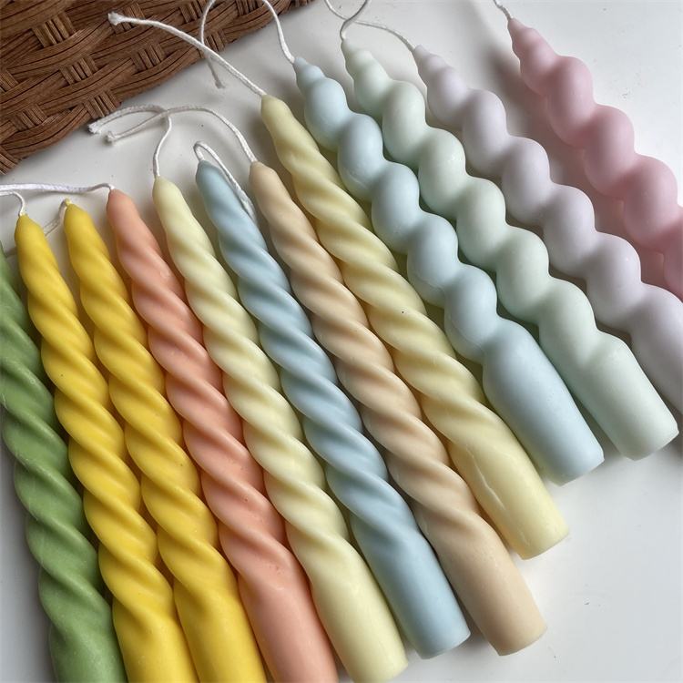 Wholesale assortment of colorful soy wax twist candles