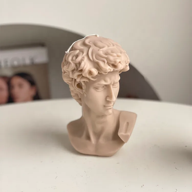 Beige David bust decorative candle