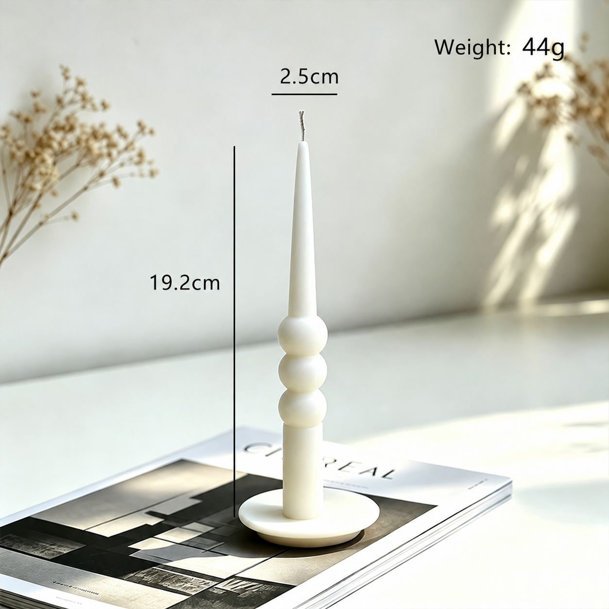 Three-sphere taper candle measuring 2.5 by 19.2 centimeters and weighing 44 grams