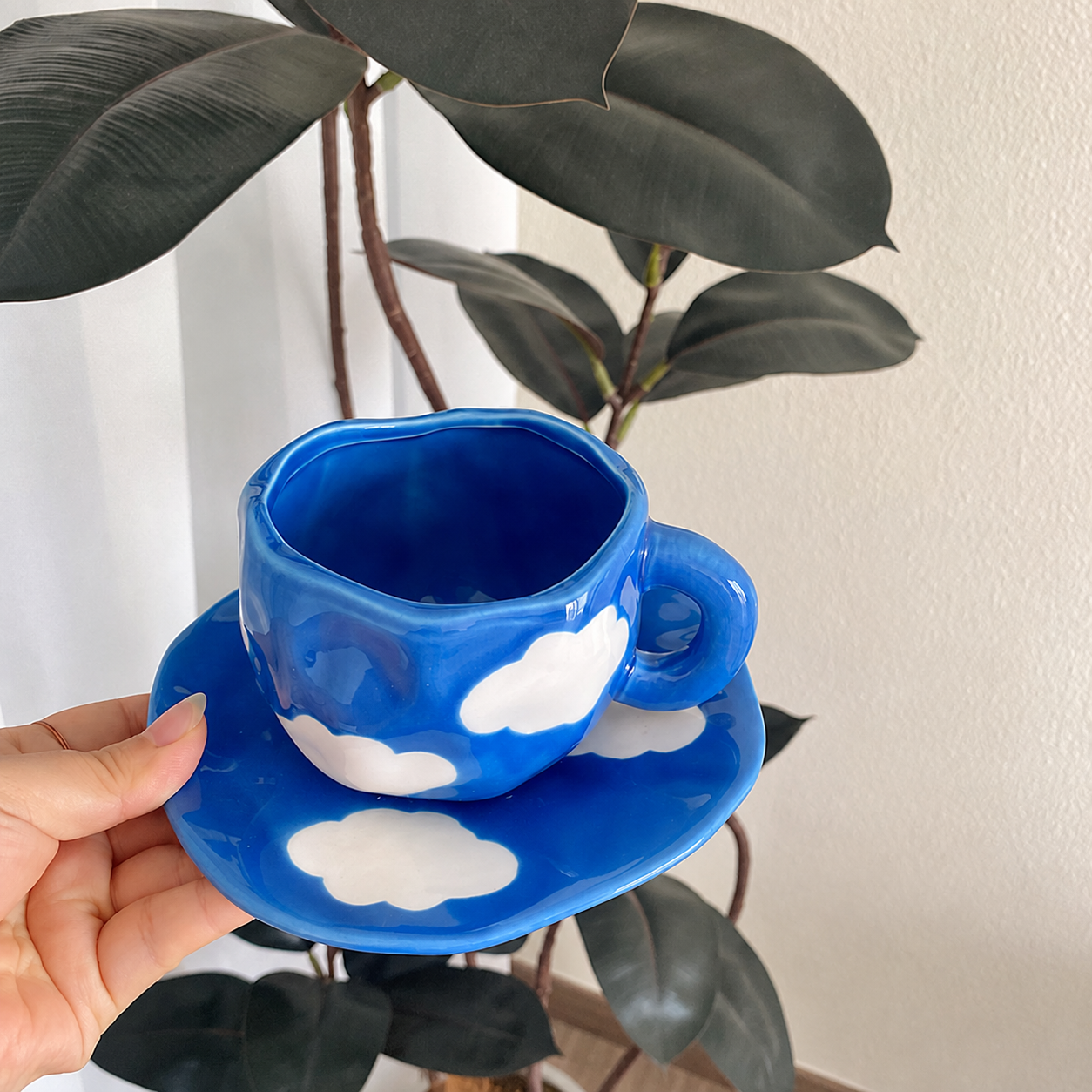 Blue cloud ceramic cup and saucer set